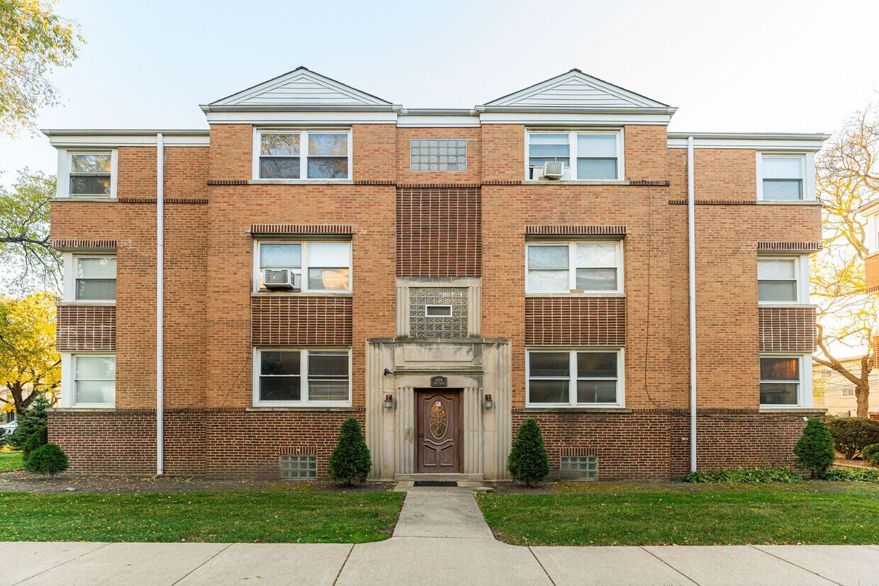 1528 N Harlem Ave Unit 3E, River Forest, IL 60305 Condo for Rent in River Forest, IL