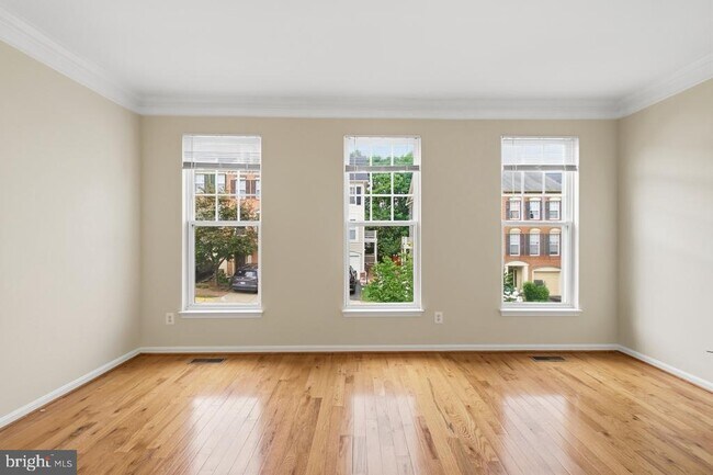 Foto del edificio - 8108 Dove Cottage Ct