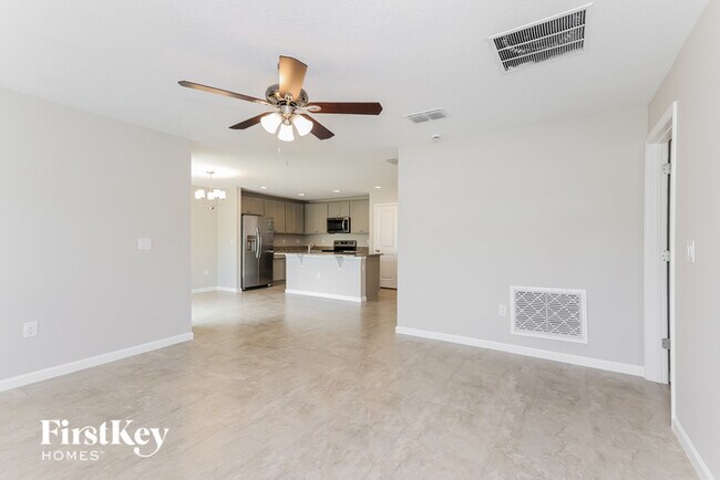 Building Photo - 211 Southern Breeze Loop