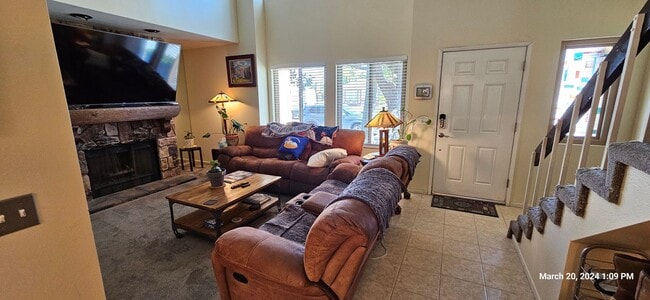 Building Photo - Large Two Story Condo Near Marian Regional...
