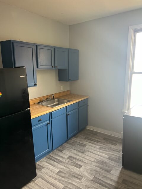 Foto principal - 415 9th St