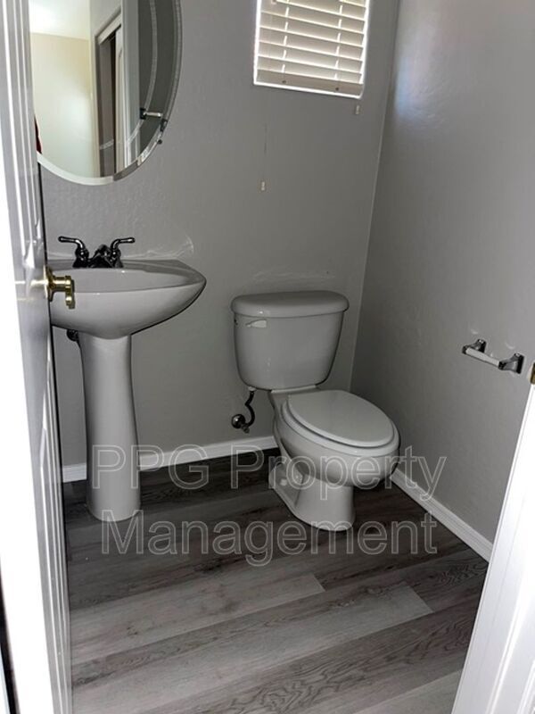 Foto del edificio - 3579 E Kesler Ln