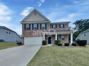 Building Photo - 252 Lake St