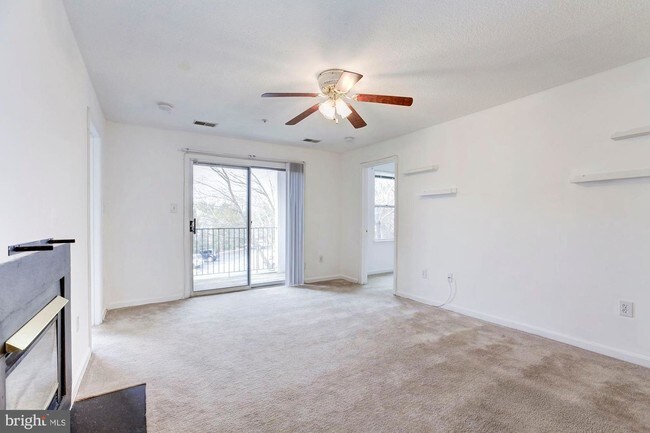 Building Photo - 15302 Diamond Cove Terrace