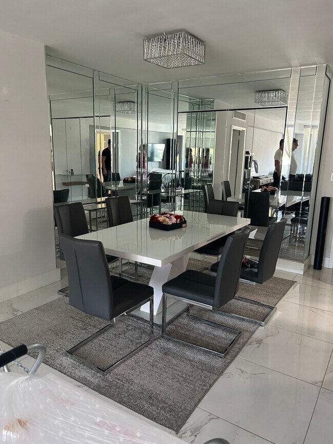 Foto del edificio - 3140 S Ocean Dr