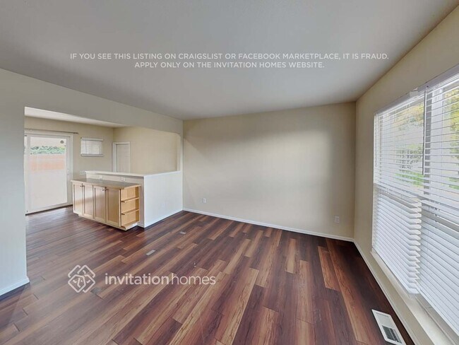 Foto del edificio - 13511 Sheridan Boulevard