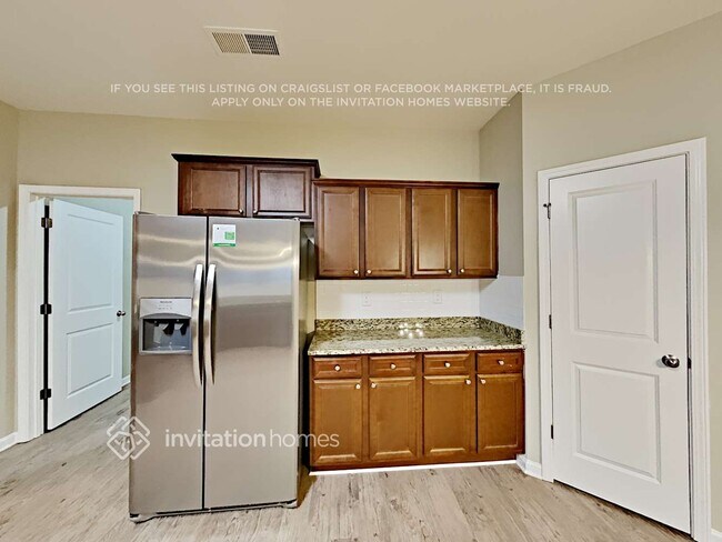 Foto del edificio - 3846 Cameron Trail SE