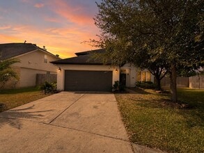 Building Photo - 16935 Jelly Park Stone Dr