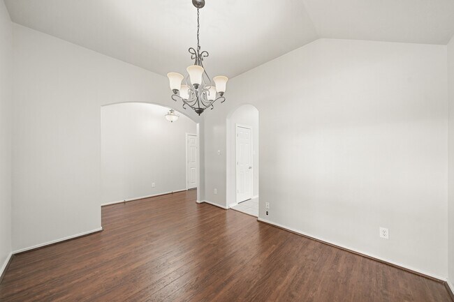 Foto del edificio - 11811 Misty Peak Ln