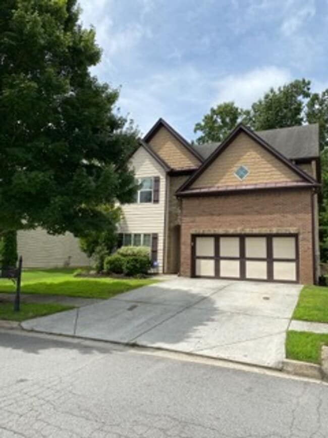 NEW PRICE - Charming Craftsman in sought-a... - NEW PRICE - Charming Craftsman in sought-a... House
