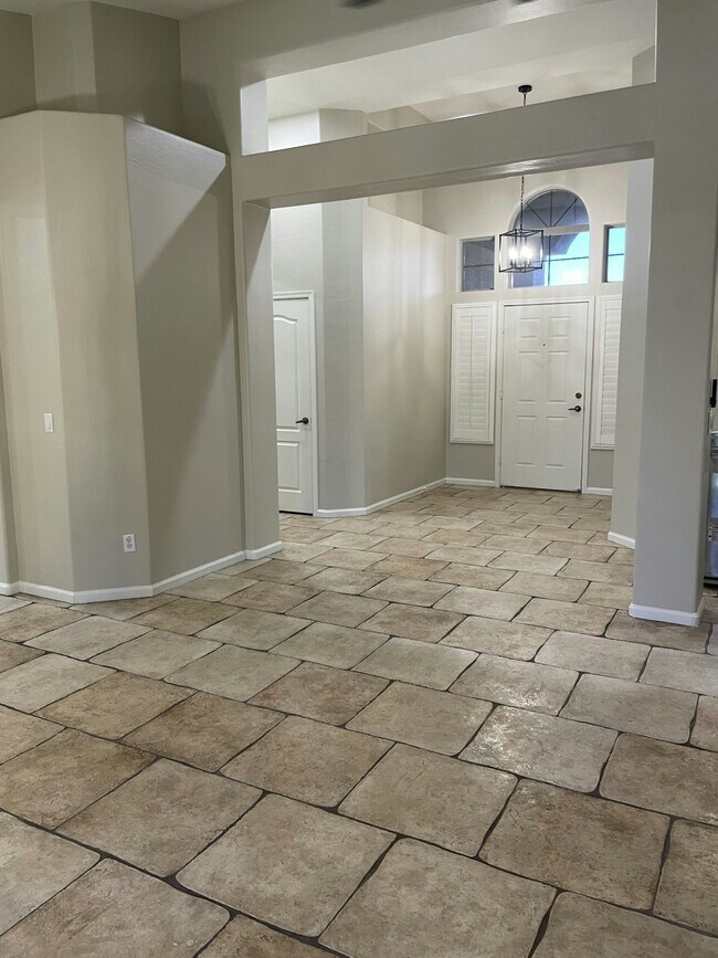 Foto del edificio - 2150 S Boulder Ct