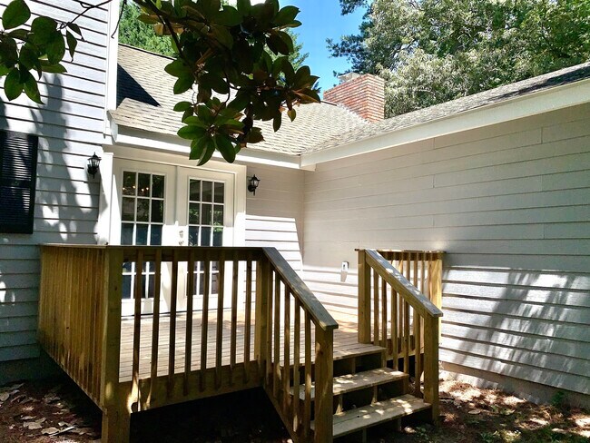 Foto del edificio - 96 E Gate Terrace Ln