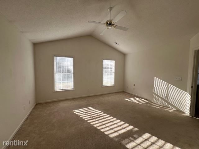 Foto del edificio - 3 br, 2 bath House - 2404 Meadow Gate Dr
