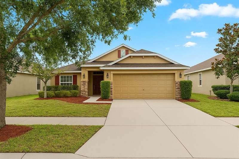 Foto principal - 14224 Edinburgh Moor Dr