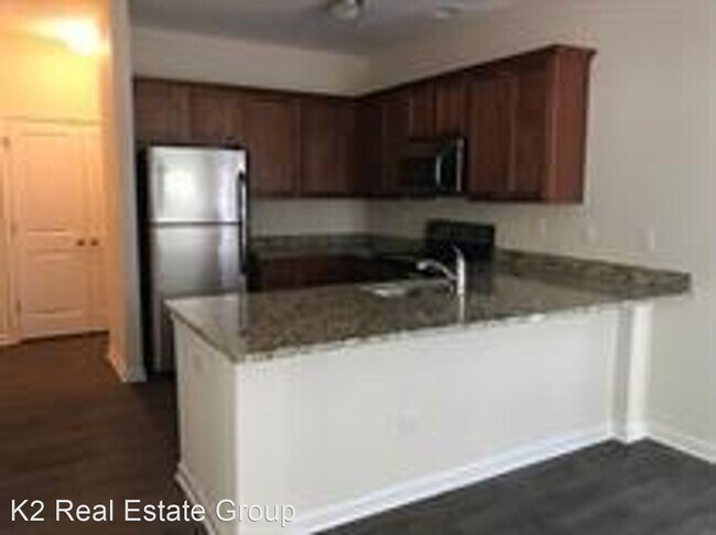 Building Photo - 3 br, 2.5 bath House - 243 Village Creek Way