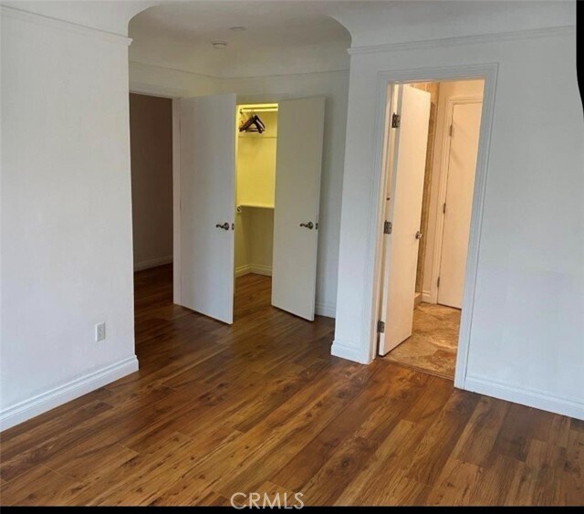 Foto del edificio - 1026 S Crescent Heights Blvd