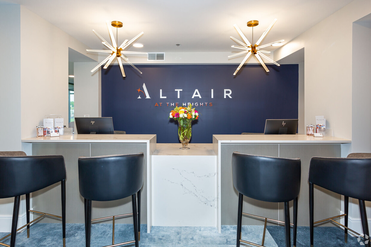 Foto principal - Altair at the Heights