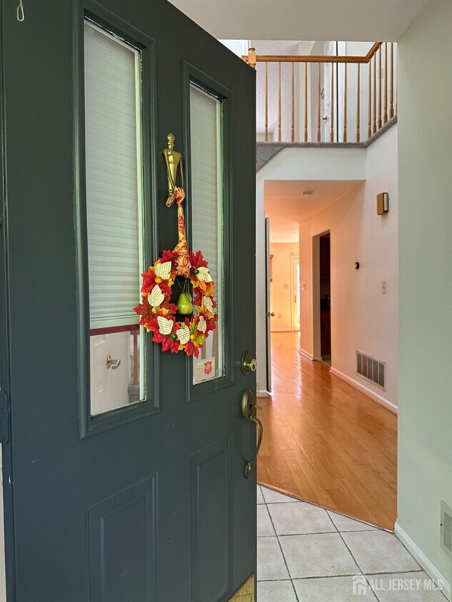 Foto principal - 35 W Countryside Dr