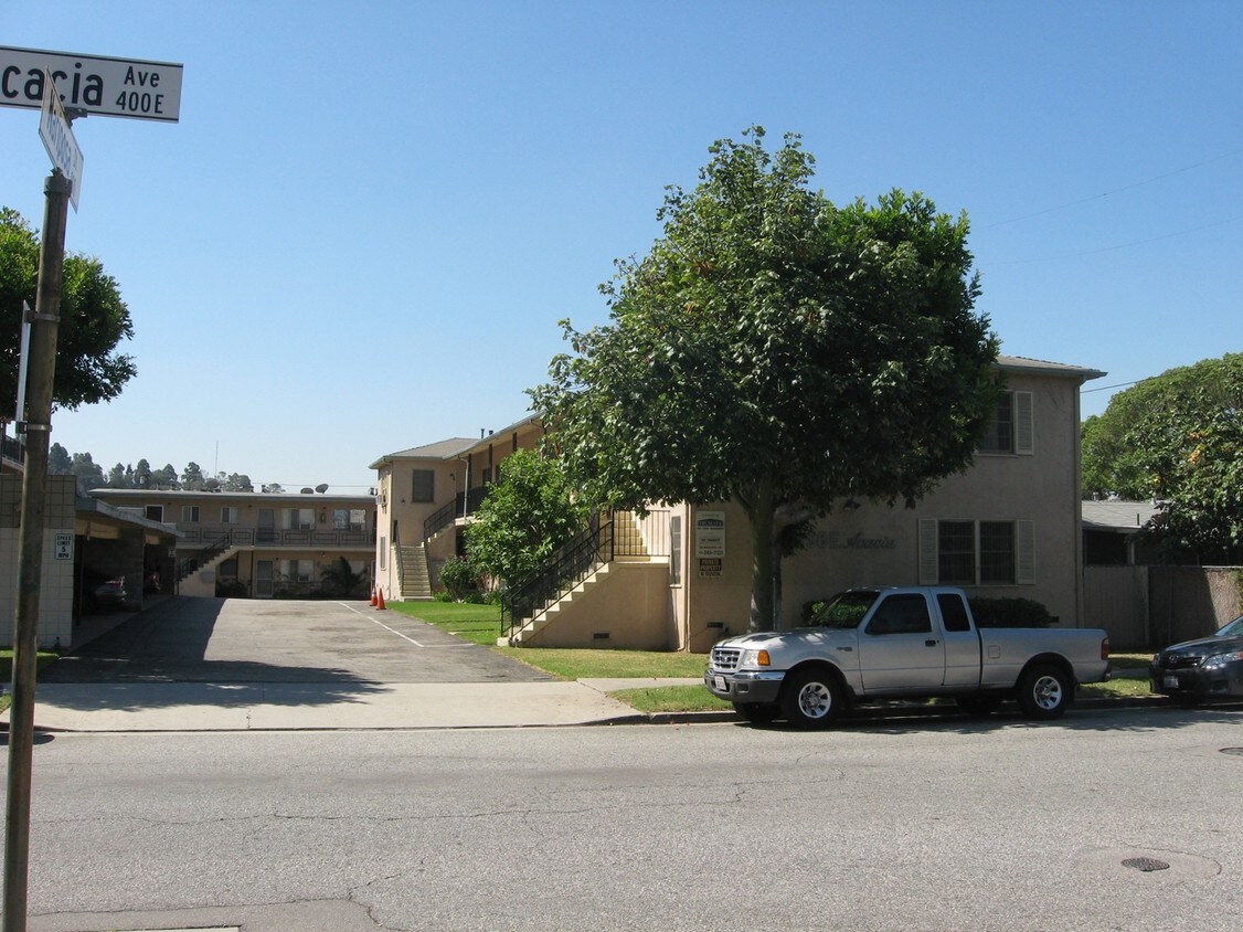 Primary Photo - Glendale Terrace Apartments - AC Townhomes...
