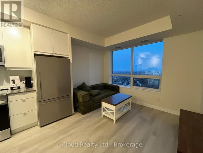 Building Photo - 3270 Sheppard Ave E