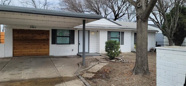 Building Photo - 2403 El Capitan Dr