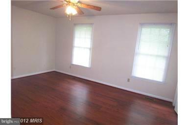 Foto del edificio - 15 Pleasant Hill Rd