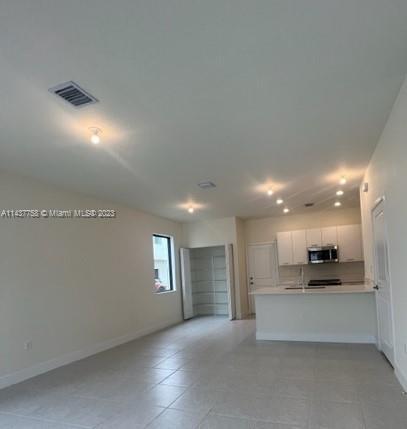 Building Photo - 4218 NW 82nd Ave