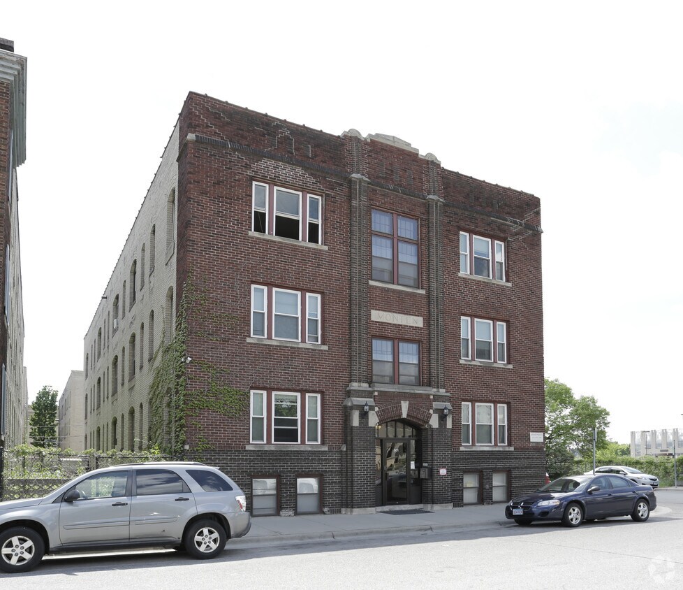 Building Photo - 507 East 14th