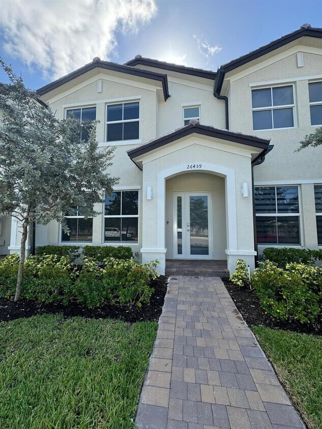 Foto principal - 26459 SW 149th Ave