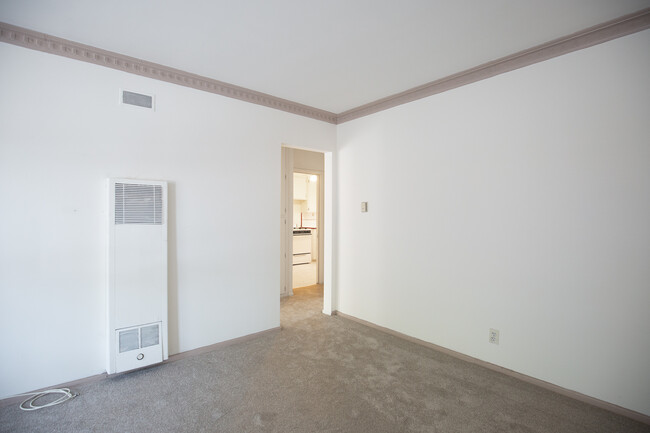 Building Photo - 11064 Mississippi Ave