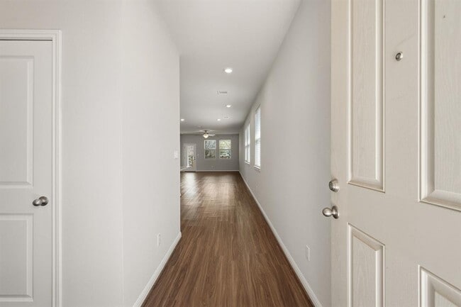 Foto del edificio - 217 McFarland St