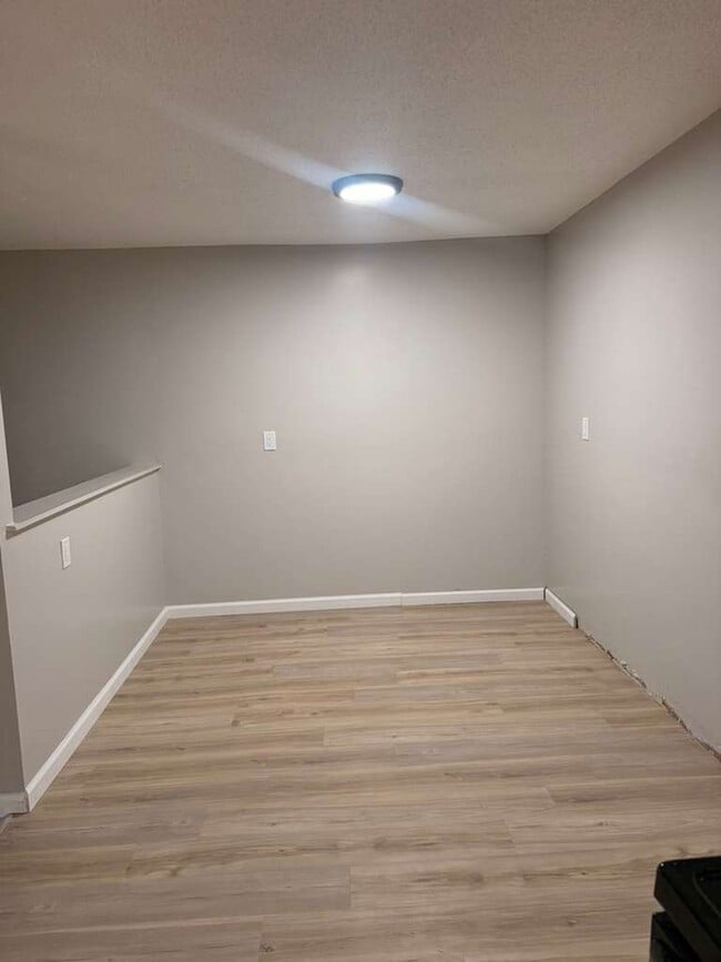 Foto del edificio - 16700 Lahser Rd