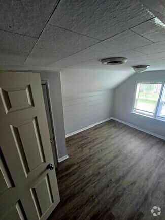 Building Photo - 14531 Minerva Ave
