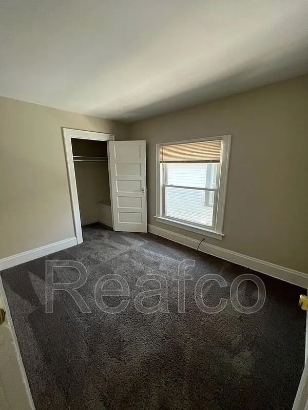 Building Photo - 1450 Hamlet St