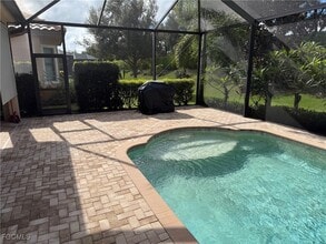 Building Photo - 9061 Isla Bella Cir