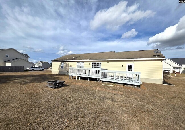 Foto del edificio - 165 Crassula Dr