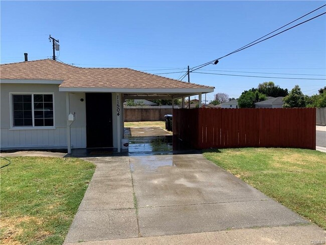 Foto del edificio - 11504 Maza Street, Norwalk, CA 90650 - 3 B...