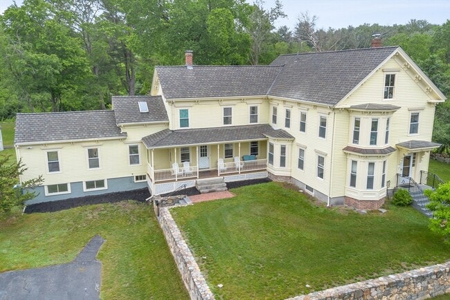 Building Photo - 22 Old Lowell Rd