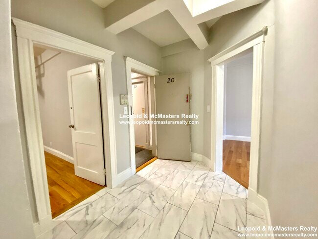 Foto del edificio - 228 Kelton St
