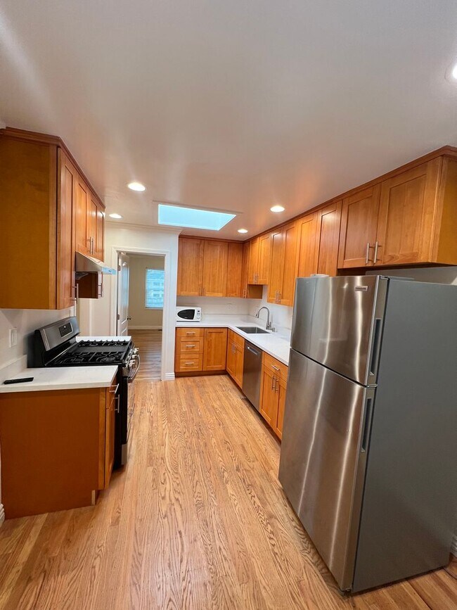 Foto del edificio - G4 | (M&amp;R) 412-414 &amp; 416 E Street