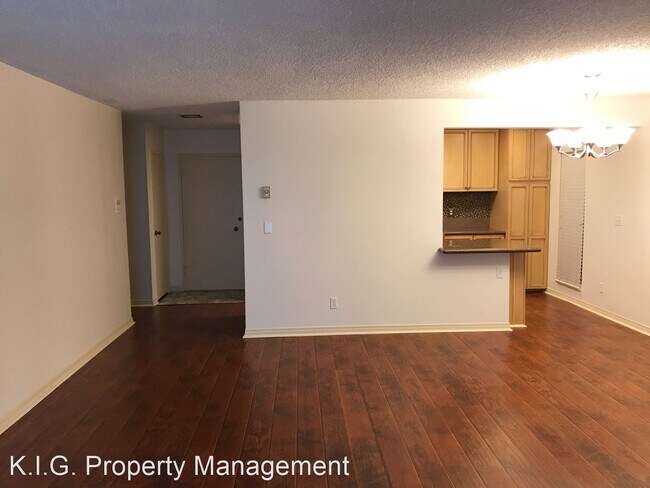 Foto del edificio - 2 br, 1.5 bath House - 1485 East Wilson #G