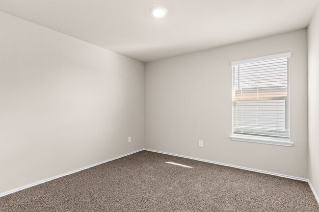 Building Photo - 2345 Merganser Dr
