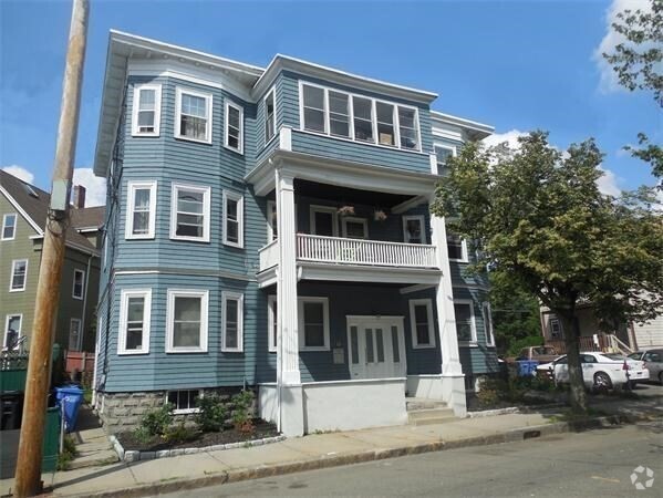 Building Photo - 17 Ames St
