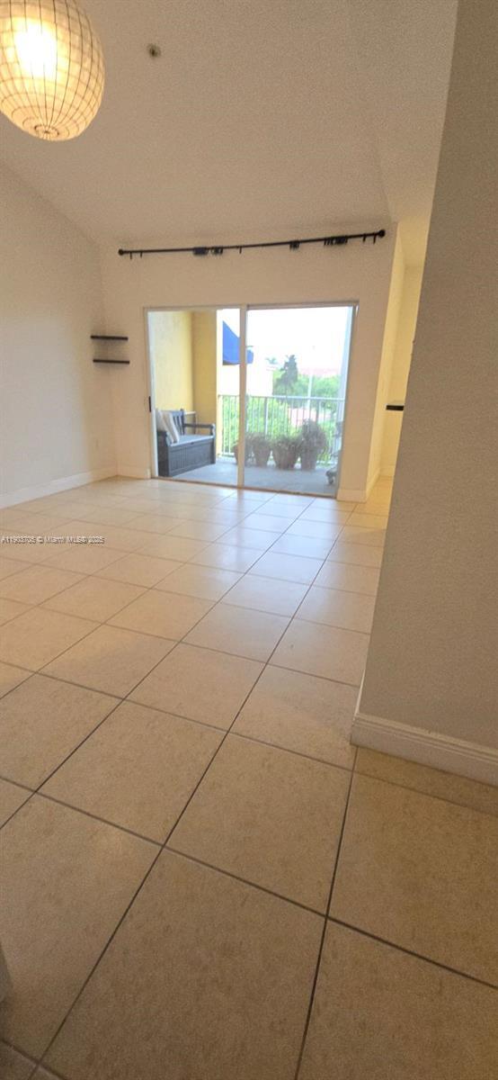 Building Photo - 21000 SW 87th Ave