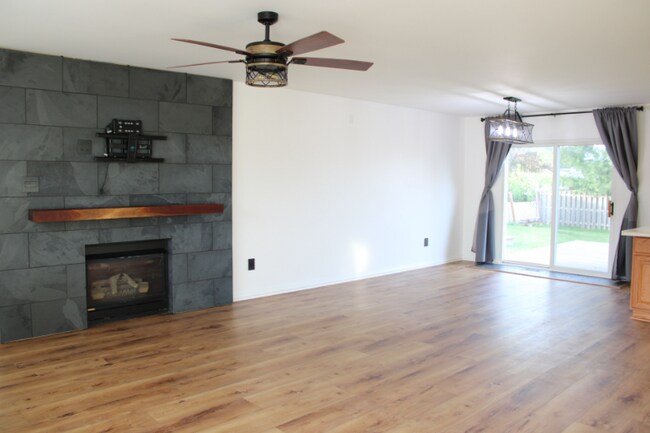Building Photo - 274 Highland Ave