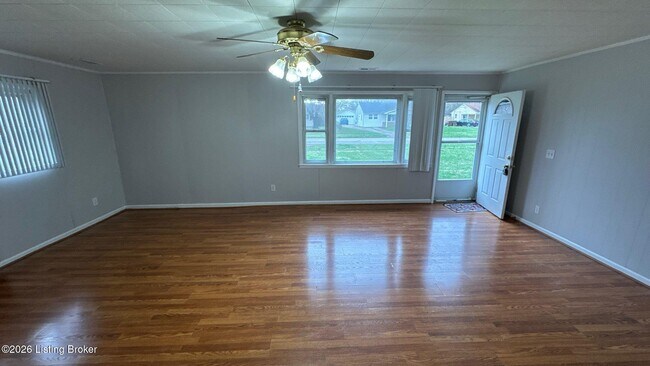 Foto del edificio - 7307 Ethan Allen Way