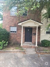 Building Photo - 1431 Aralia Dr