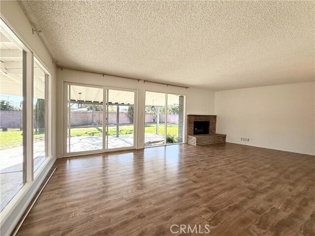 Building Photo - 9822 Joyzelle Dr