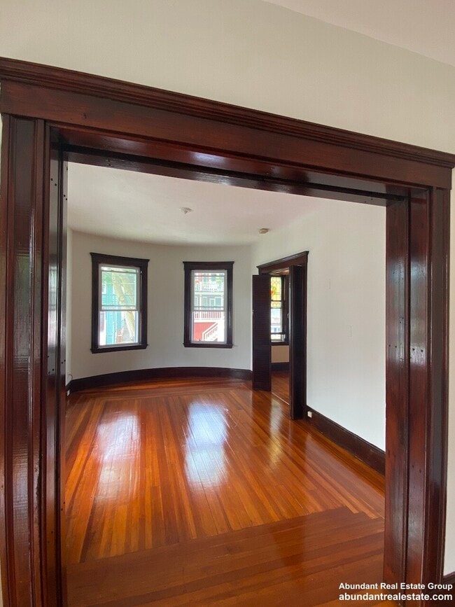 Building Photo - 62 Liberty Ave