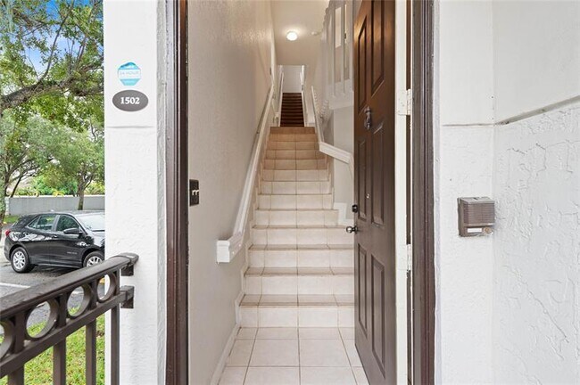 Building Photo - 781 SW 148th Ave